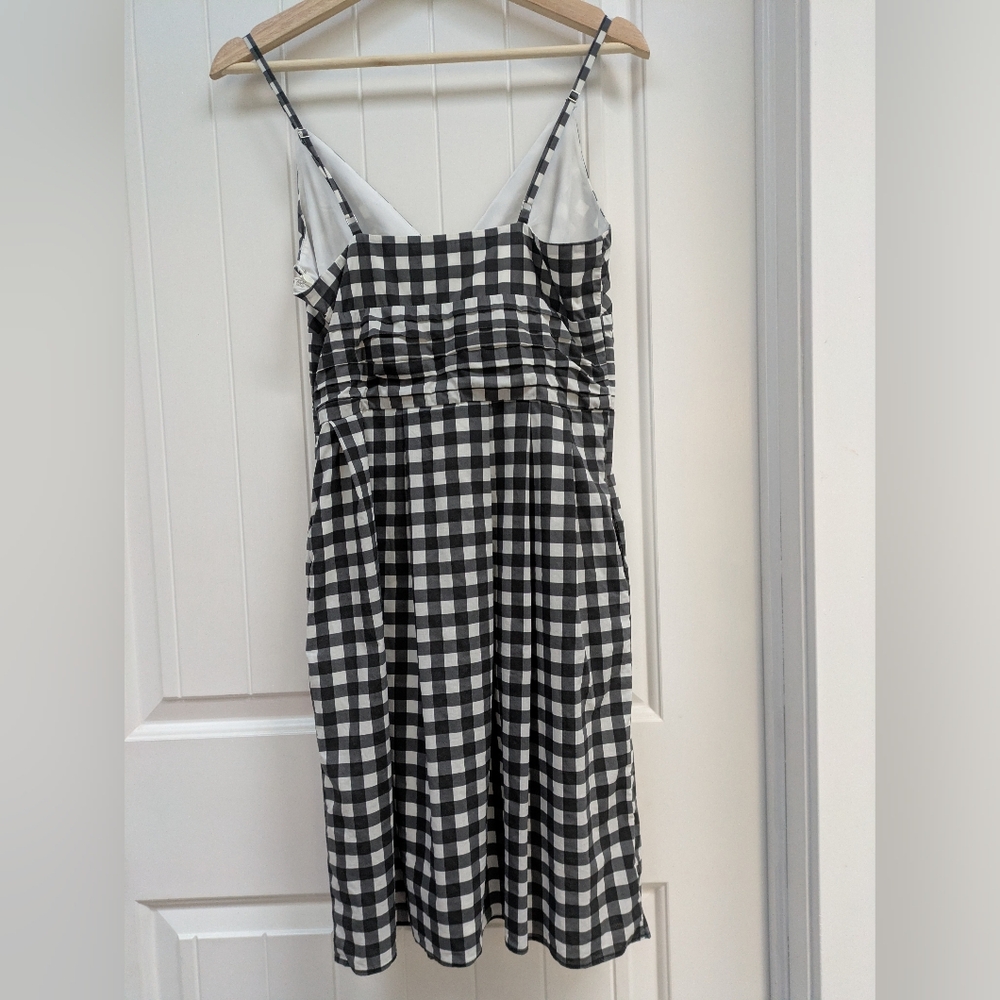 Banana Republic Factory Black and White Gingham Midi Dress with POCKETS!! - Picture 8 of 9